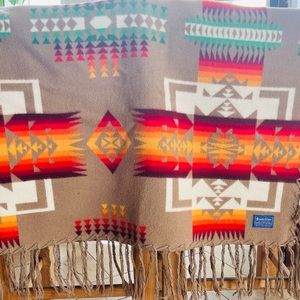 Vintage Chief Joseph Pendleton Wool Blanket w/ Fringe (Good Condition) - 68 x 65